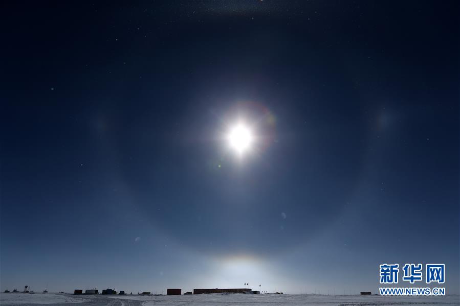 （图文互动）（5）中国第35次南极科考队昆仑队撤离南极冰盖之巅