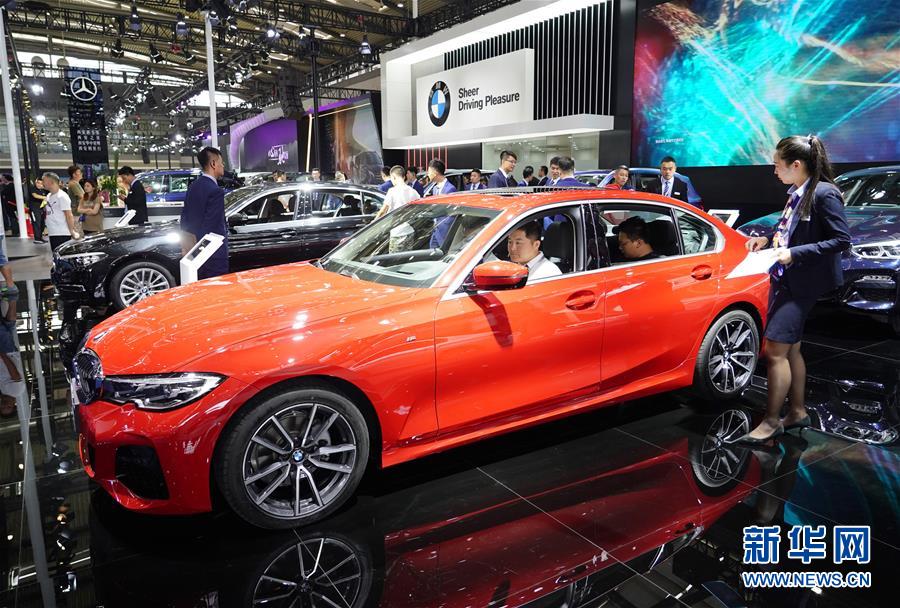 （新华视界）（2）2019第十届西安国际汽车工业展览会开幕