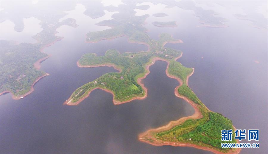 （图文互动）（1）臭水变清水催生一批生态产业——重庆最大人工湖的绿色蝶变