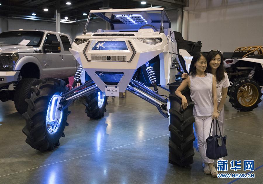 （国际）（6）休斯敦举行改装车展