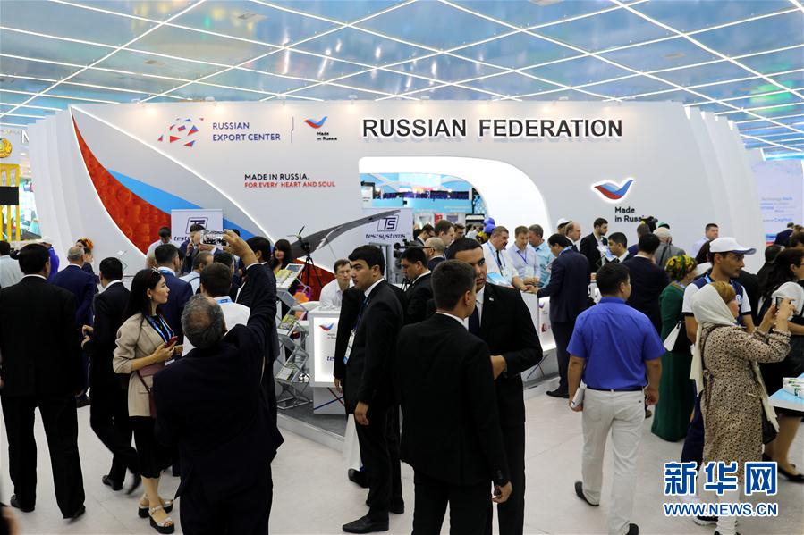 （国际）（2）土库曼斯坦举行里海创新技术展和国际汽车展