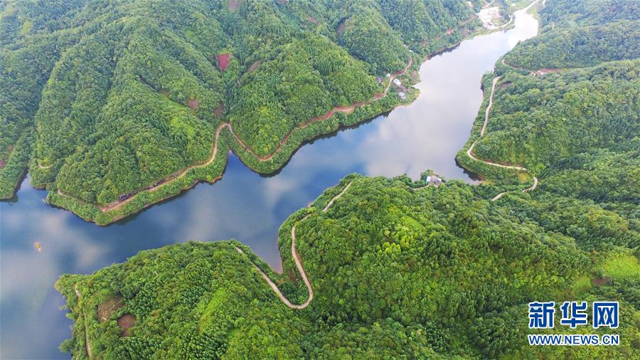 （美丽中国）（5）太阳湖风光旖旎