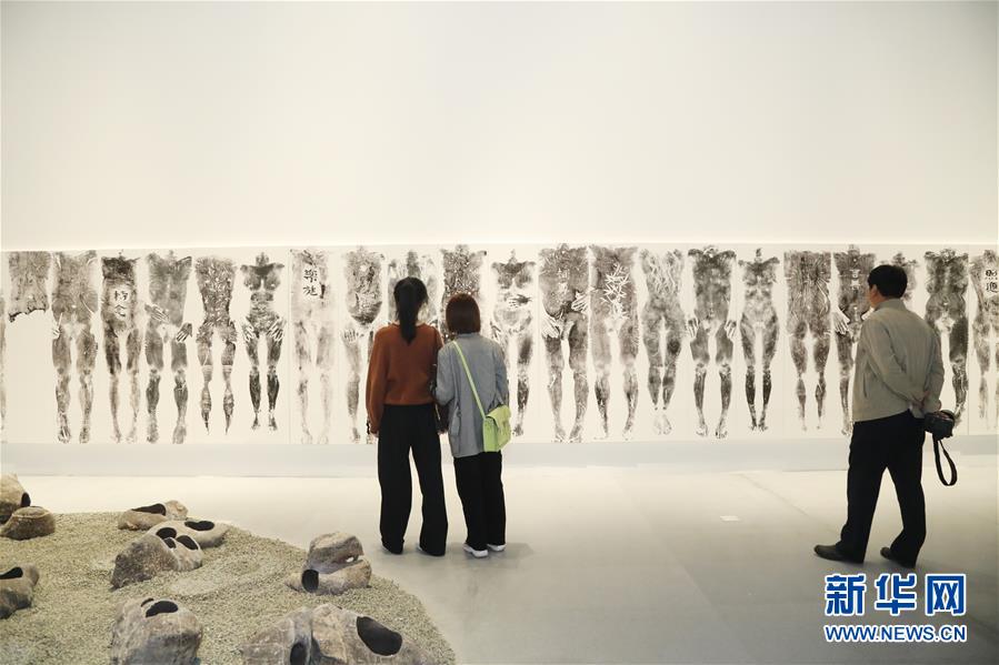 （新华视界）（2）第十三届全国美展实验艺术作品展在河北廊坊开幕