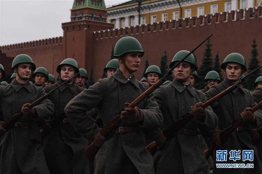 （国际）（4）俄罗斯举行纪念1941年红场阅兵78周年彩排