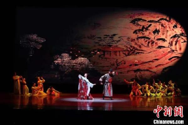 陕西“还原”唐代墓葬乐舞壁画舞蹈“和舞”展现“唐风唐韵”