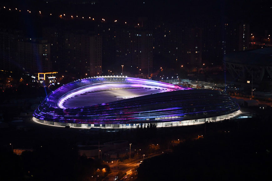 这是10月28日拍摄的国家速滑馆夜景。