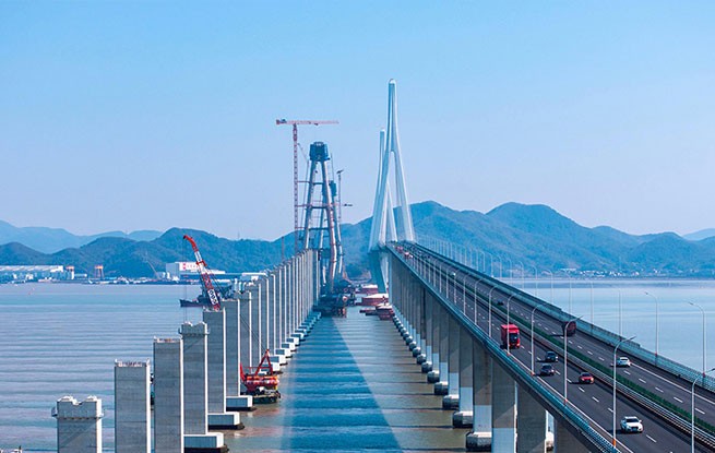 浙江宁波：象山港跨海大桥建设有序推进