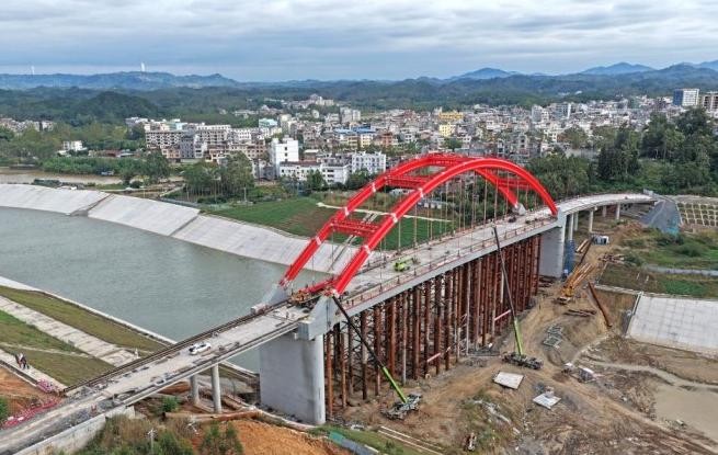 平陆运河雄姿初现