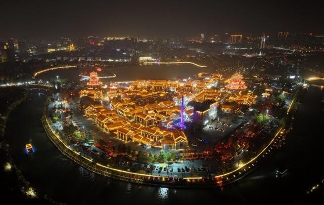 河北沧州：流光溢彩大运河畔