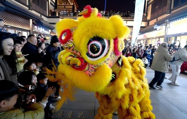 河北邯郸：第十九届中原民间艺术节开幕