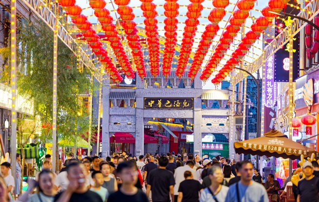 哈尔滨文旅从“一季火热”到“四季绽放”